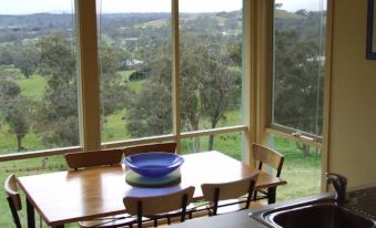 Burnt Creek Cottages