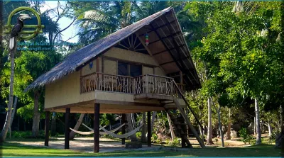 Sangat Island Dive Resort Hotel berhampiran Malcapuya Island