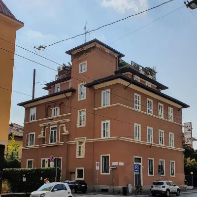 梅特羅酒店 鄰近德安傑利站（De Angeli）的酒店