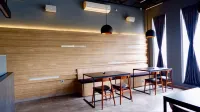 Bi One Hotel Hotel di Bekasi Barat