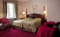 Dwór Sieraków Hotels in Dobczyce