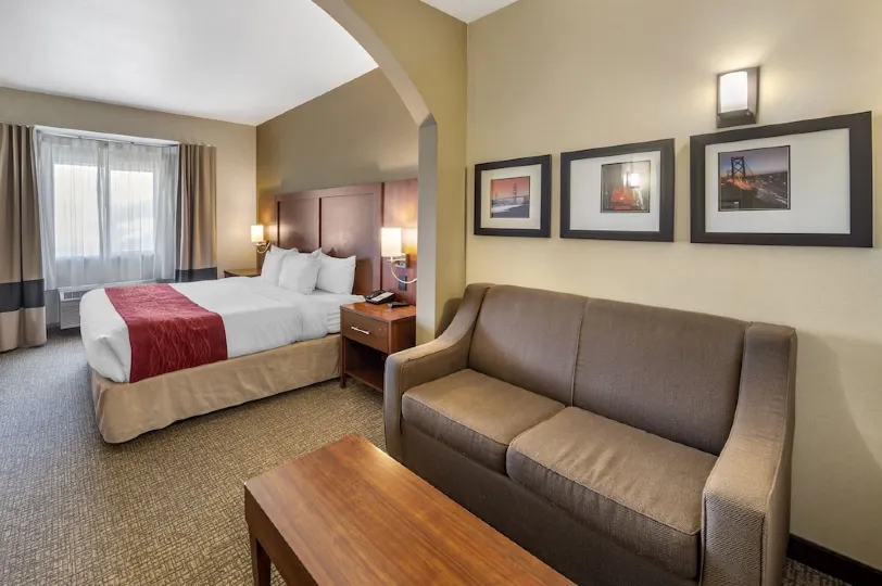 The Atrium Hotel - SFO Airport Free! - Shuttle Bus - Parking - Wifi