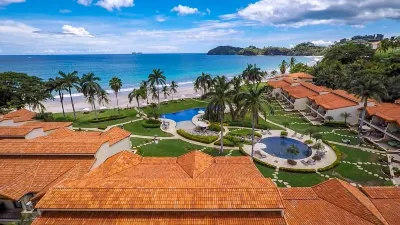 The Palms 2-Bedroom Luxury Villa on the Beach Отели в г. 