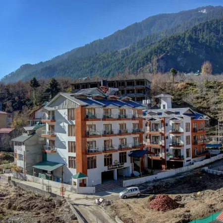Hill County Resort & Spa