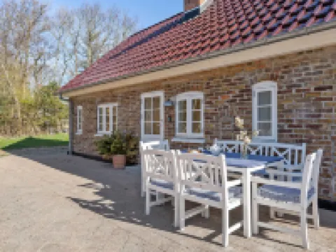 "Malene" - 700m to the Fjord Hotels in Ulfborg