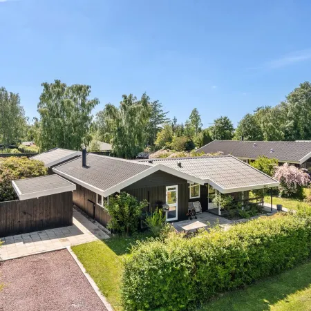 "Ingelis" - 1.3km from the Sea