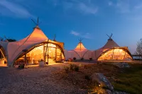 Under Canvas Acadia Hotels in Surry