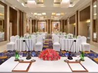 Golden Sarovar Portico - Business
