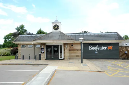 Premier Inn Lincoln (Canwick) Отели в г. Скопвик