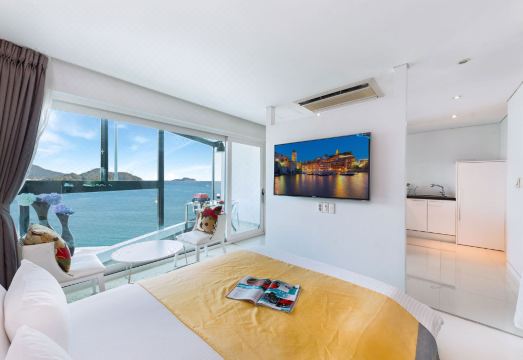 마레포스펜션 객실