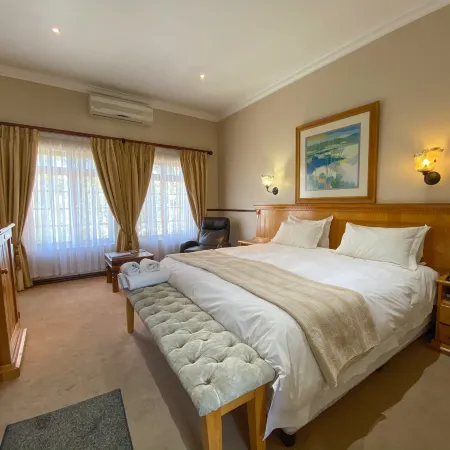 Turnberry Boutique Hotel