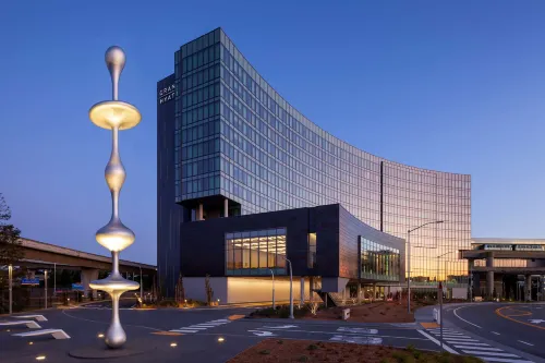 Grand Hyatt at SFO Hotels in Millbrae
