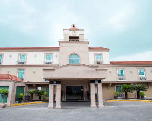 Best Western Plus Monterrey Colon Hotels near Obispado Museum