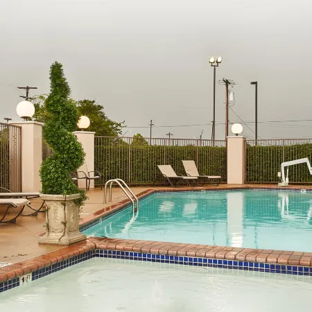 Best Western Plus Southpark Inn Suites