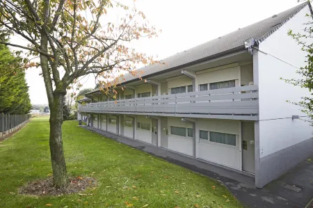 Campanile Lens Отели в г. Ланс