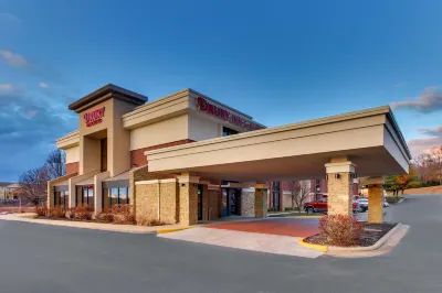 Drury Inn & Suites Poplar Bluff Hotels in Poplar Bluff
