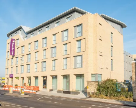 Premier Inn Cambridge East (Newmarket Road) Hotels in Cambridge