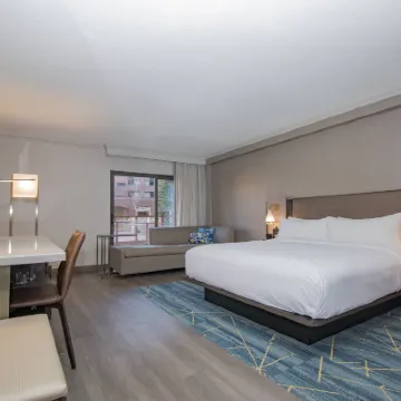 Providence Marriott Downtown Hotels near Providence Place Mall