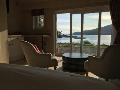 Kirkton Bay House Bed and Breakfast Отели рядом со станцией Kyle of Lochalsh