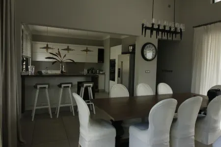 Royal Park: Villa de Luxe 3 Chambres