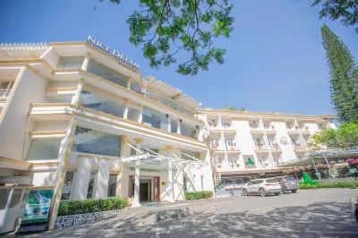 Nice Dream Hotel Hotels near Dalat Star