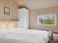 "Swanhild" - 900m from the Sea - Pysäköinti
