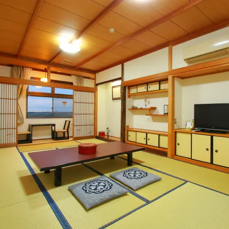 Yumoto Kobayashi