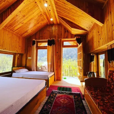 Apple Orchard Farm and Camping Hotels in Kullu