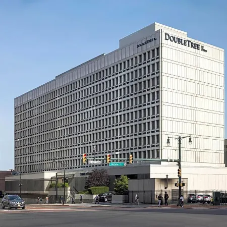 DoubleTree by Hilton Newark Penn Station