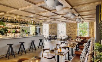 4. 잔지바 로커..