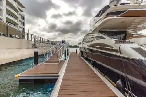 Seattle Residences - 3Bedroom Apartment