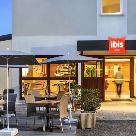 Ibis Auch