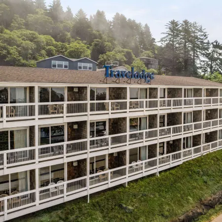 Travelodge by Wyndham Depoe Bay
