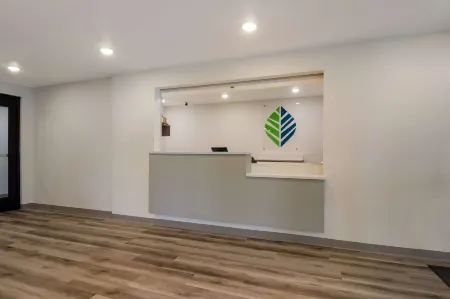 WoodSpring Suites Olympia - Lacey Отели рядом с достопримечательностью «WET Science Center»