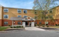 MainStay Suites Columbus North - Worthington Hotels in Columbus