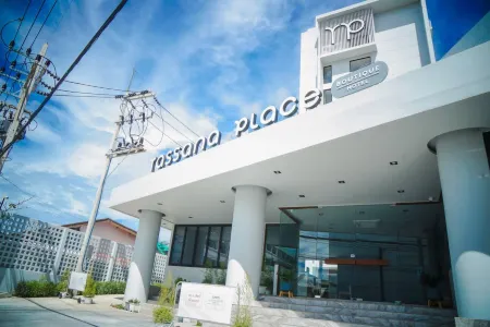 Tassana Place Boutique Hotel Bansuan Отели рядом с достопримечательностью «Chonburi Municipality Stadium»