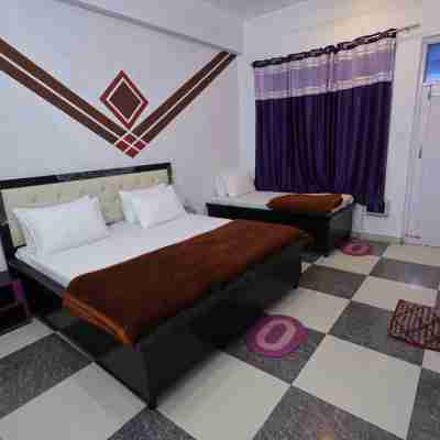 Hotel the Queen Jawalamukhi Rooms