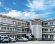 エコノ ロッジ ルイビル ダウンタウン のホテル