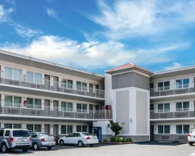 エコノ ロッジ ルイビル ダウンタウン のホテル