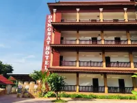 Dongsay Hotel Thakhek Hoteles cerca de MAG Visitor Information Centre, Thakhek