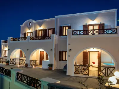 William's Houses Hotels near Akrotiri Santorini Venetian Castle