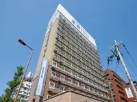 Toyoko Inn Shin-Osaka Higashi-Mikuni Ekimae Hotels near Shimo-Shinjō Station