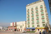فندق النيل Hotels near لؤلؤة الجزيرة - السعادة