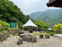 Wanju Hanok Pension Hyurim Hotel di Wanju-gun