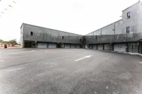 Sosan Luxury Self Check-in Motel - parking