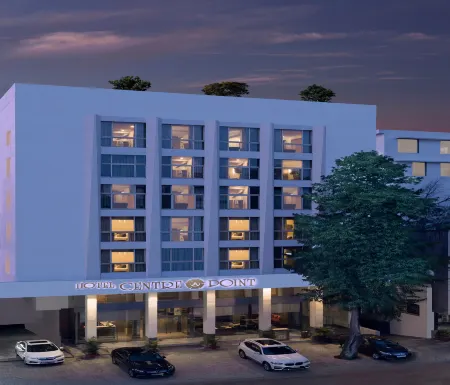 Hotel Centre Point Отели рядом с достопримечательностью «Ramtek Fort Temple»