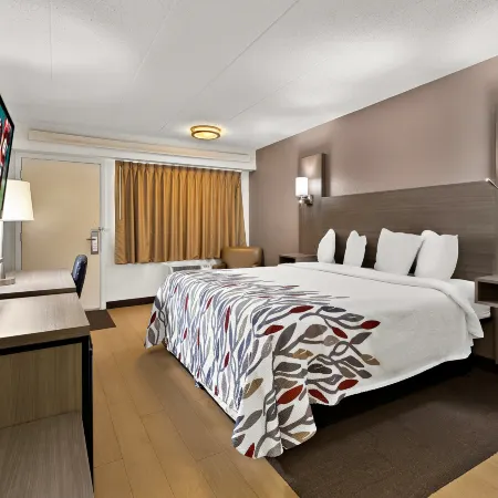 Red Roof Inn Cleveland - Westlake