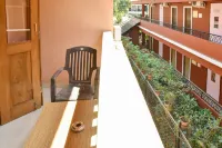 Henry's Place Hotels in Calangute