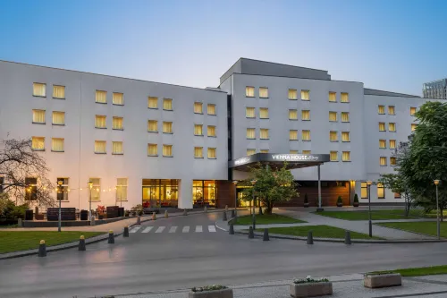 Vienna House Easy by Wyndham Cracow - Lemmikkieläimet sallittu