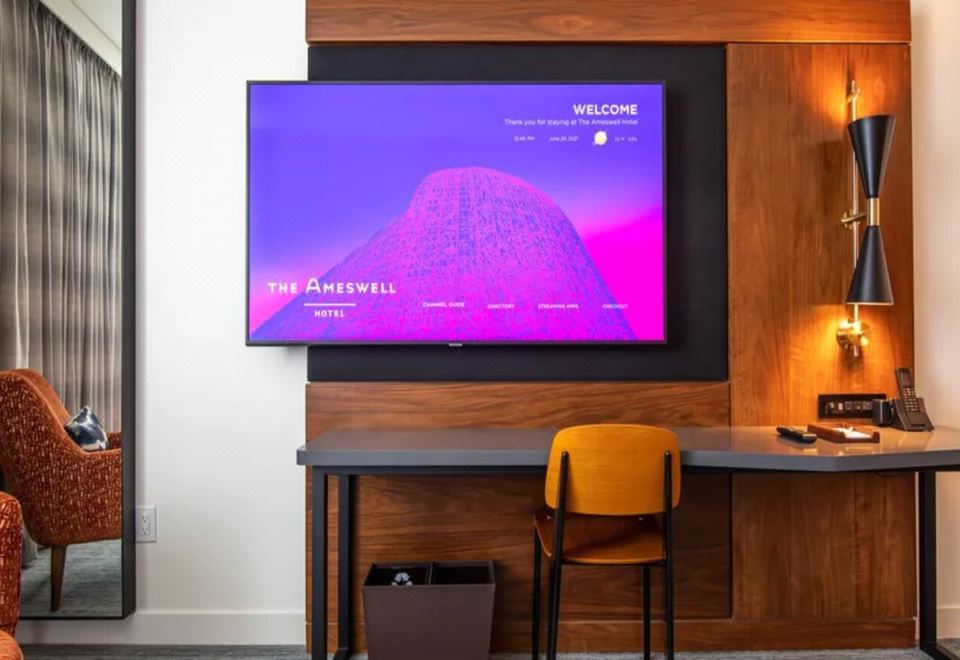 2. 더 애임스웰 호..